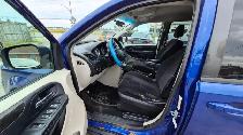 2013 Dodge Grand Caravan SXT, STOWNGO, NEEDS ALTERNATOR, AS IS S - Photo 13