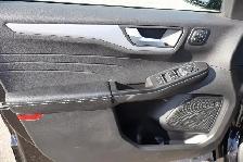 2025 Ford Escape Platinum AWD - Photo 16