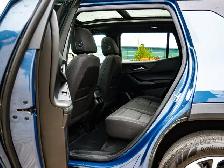 2026 Chevrolet Equinox AWD LT 1.5L | Panoramic Sunroof - Photo 30