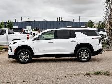 2026 Chevrolet Traverse LT 2.5L | Heated Steering Wheel - Photo 10