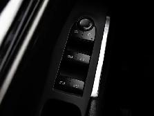 2026 Chevrolet Traverse LT 2.5L | Heated Steering Wheel - Photo 17