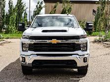 2025 Chevrolet Silverado 2500HD LT 6.6L | Heated Seats - Photo 3