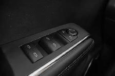 2026 GMC Acadia Elevation | Panoramic Sunroof | HD Surround - Photo 17