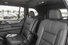 2026 GMC Acadia Elevation | Panoramic Sunroof | HD Surround - Photo 34