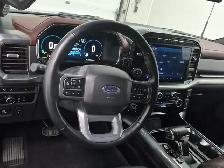 2023 Ford F-150 LARIAT | V8 | BIG TIRES AND RIMS | CLEAN CARFAX - Photo 13