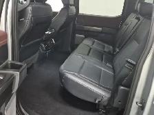2023 Ford F-150 LARIAT | V8 | BIG TIRES AND RIMS | CLEAN CARFAX - Photo 15