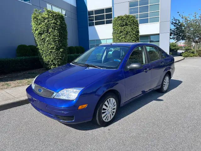 2006 Ford Focus 4dr Sdn ZX4 S