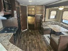 2016 KEYSTONE HIDEOUT 28 BHSWE (FINANCING AVAILABLE) - Photo 6