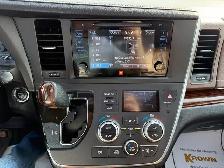 2017 Toyota Sienna 5dr XLE 7-Pass AWD - Photo 32