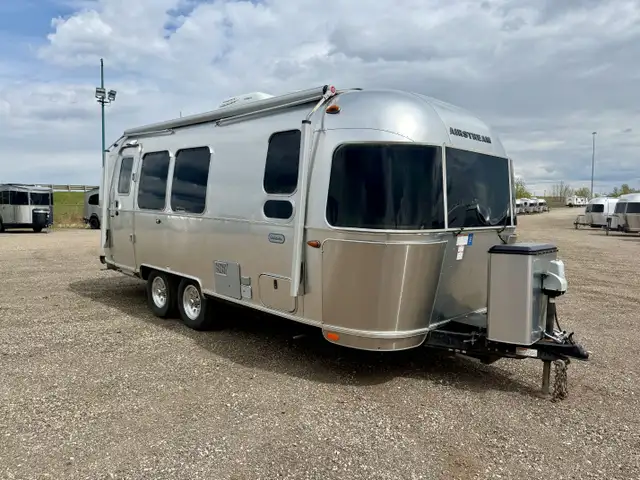 2020 Airstream Globetrotter 23FB