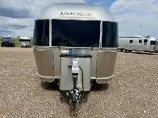 2020 Airstream Globetrotter 23FB - Photo 2