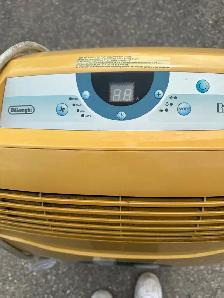 DeLonghi Air Conditioner (Ice Cold) - Photo 3