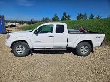 2015 Toyota Tacoma - Photo 6