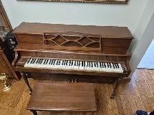 Willis & Co Limited Piano - Photo 2
