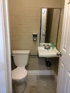 1200 sq ft Industrial Unit for rent - Photo 4