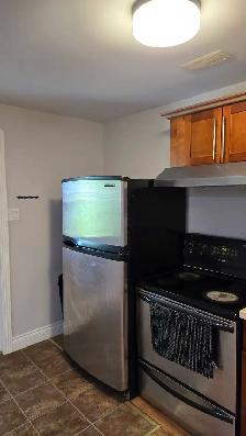 800 Square foot bachelor's basment unit Bedford - Photo 5