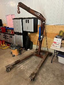 Carolina heavy duty 8 tonne engine hoist