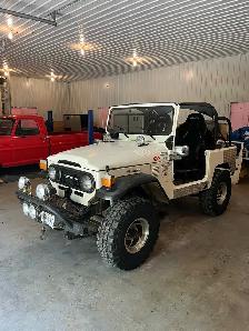 1976 Toyota FJ40 Landcruiser Off-Roader - Photo 2