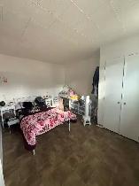 Bachelor Unit Available - Photo 2