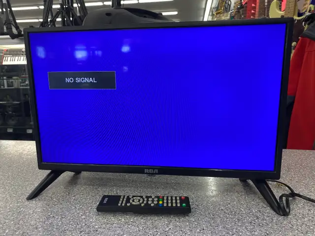 RCA RT2480 24" Tv with remote