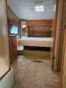 FIFTH WHEEL FOR SALE - Photo 7