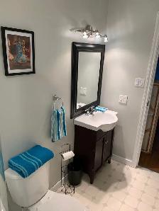 AVAILABLE AUGUST 1st - Fully furnished 2 bedroom apartment - Photo 3