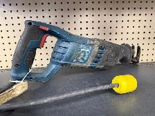 Bosch RS325 Reciprocating Saw - Photo 2