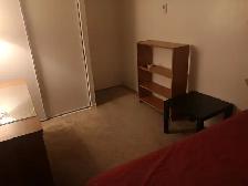 room for rent - Photo 3