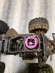 savage x 4.6 4x4 big block rc truck - Photo 7
