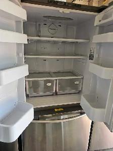 Samsung refrigerator - Photo 2