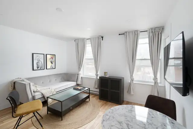 ⭐️ 3 1/2 à louer – Centre-Sud Montréal / 1 Bed 1 Bath Apartment