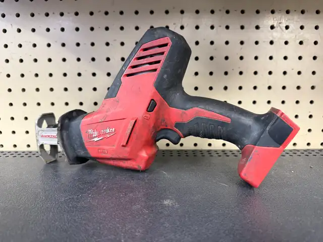 Milwaukee 2625 M18 Hackzall