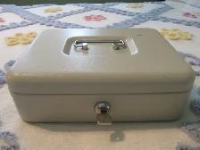 Telford Savings & Loan Assoc Metal Cashbox With Key Circa 1970s