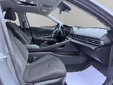 2024 Hyundai Elantra SEL - Photo 10