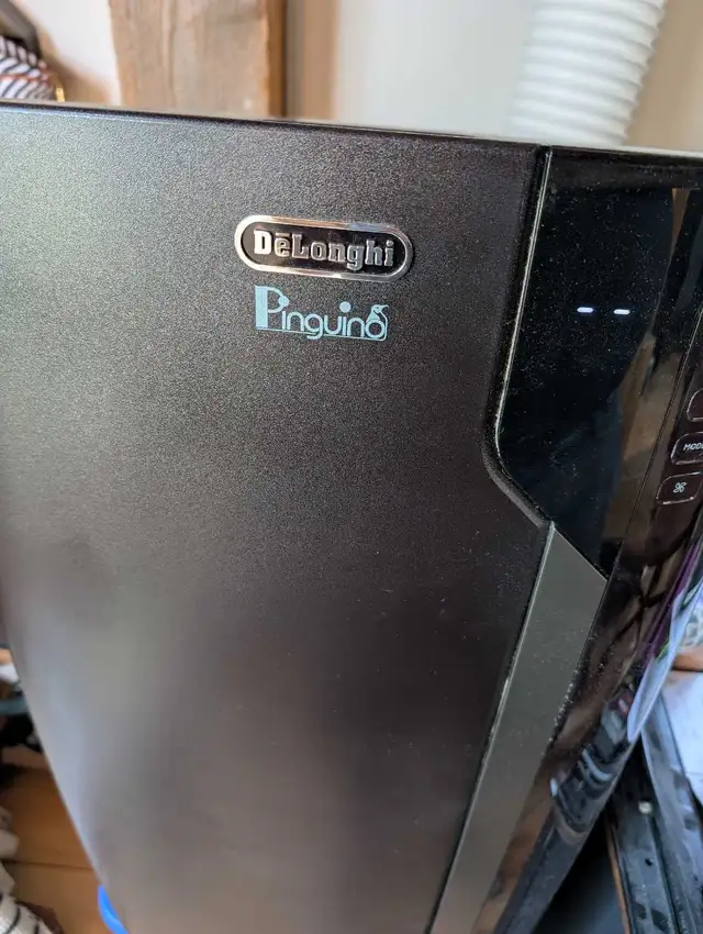 Delonghi Pinguin Portable Air Conditioner