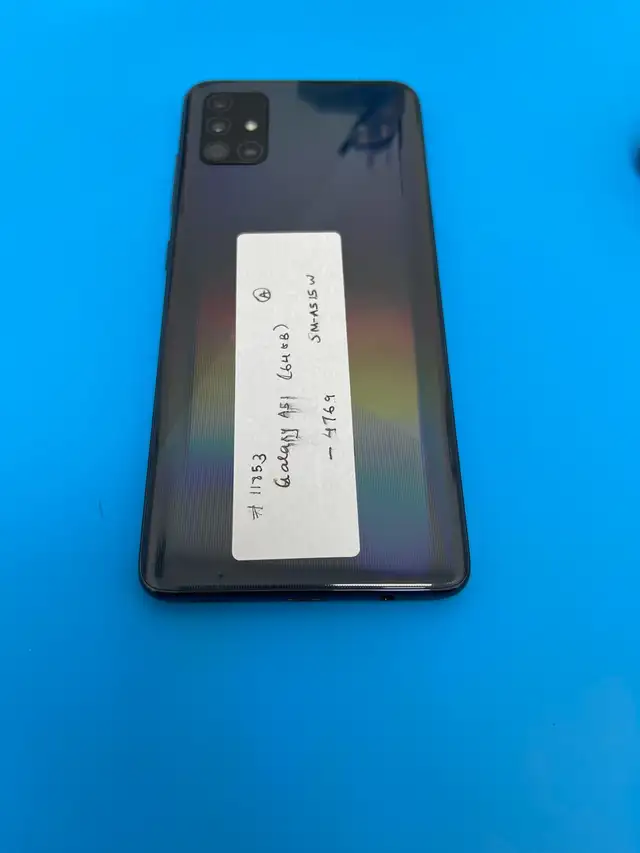 Samsung A51.  64GB