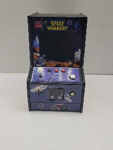 Taito Space Invaders Mini Arcade
