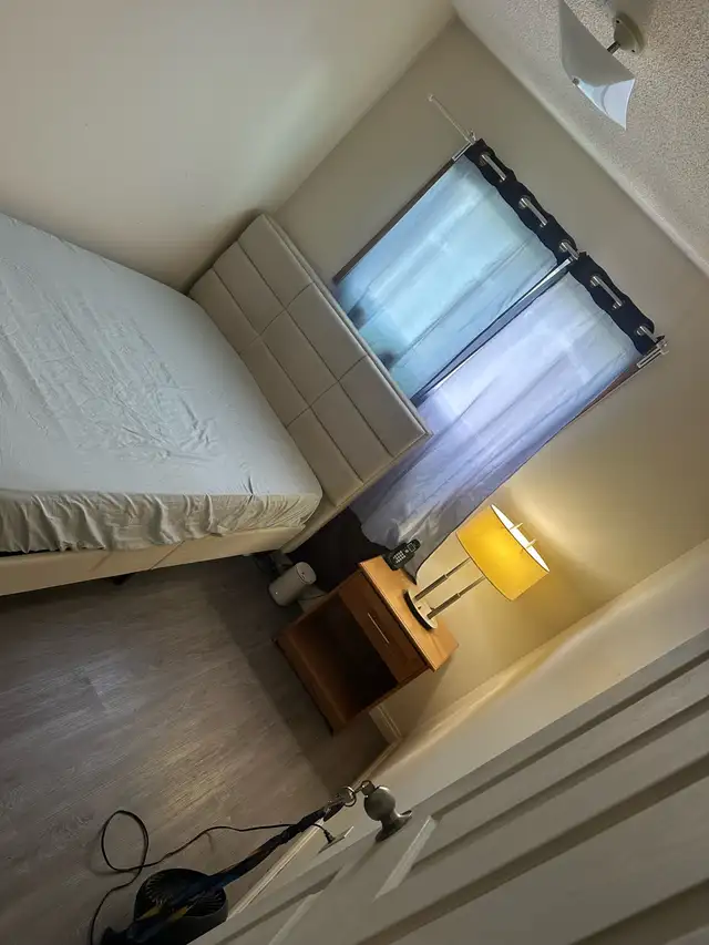 room for rent close to NAIT NW