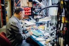 TV Not Working? Professional TV Repair With Warranty - Photo 2