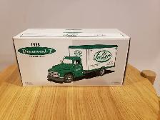 Diamond T Straight truck