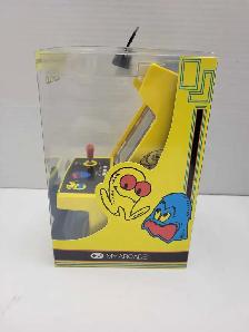 My Arcade Pac-man Micro Player Pro Mini Arcade Machine - Photo 2