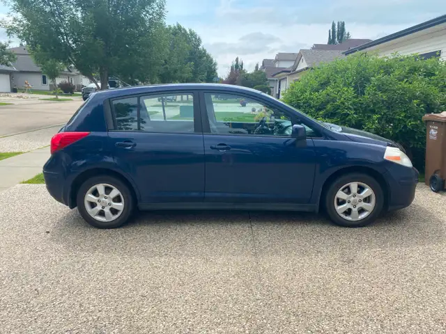 2008 Nissan Versa SL