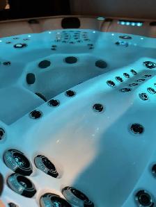 STARGATE HOT TUB FOR SALE - Photo 7