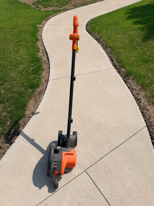 Lawn Edger