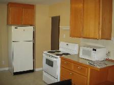 ROOM FOR RENT    CLOSE TO THE UNIVERSITY OF CALGARY - Photo 3