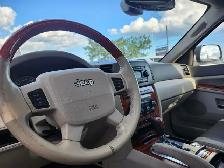 2006 Jeep Grand Cherokee OVERLAND V8 HEMI 4X4 - Photo 3