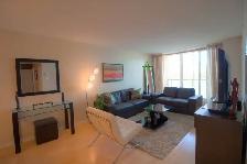 Condo a louer 4 1/5 Le triangle Montreal with garage - Photo 3