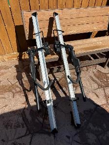 Thule Car / SUV Rooftop Bicycle Carriers