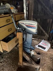 14 foot boat And trailer with a nine point 9 evenrude - Photo 4