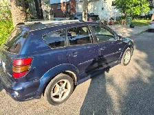 Pontiac Vibe (Toyota matrix) - Photo 2
